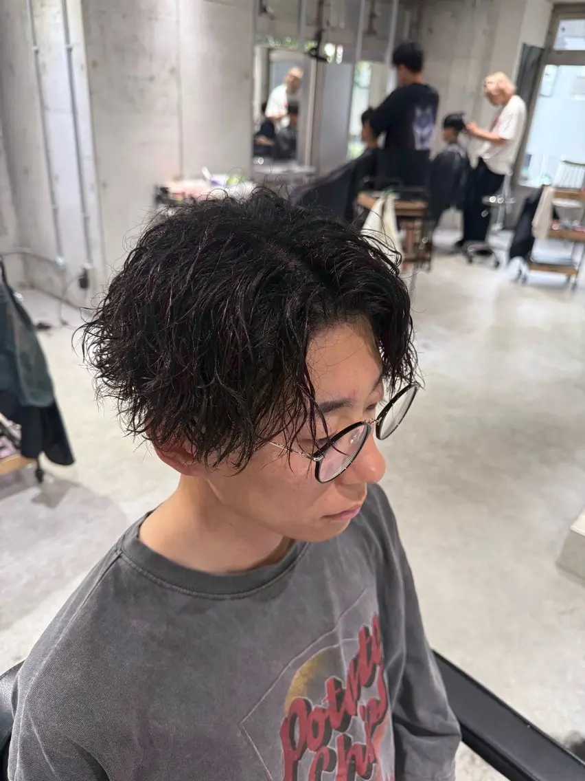 メンズ メンズパーマ カット 布施メンズ特化美容師 秋山 涼のヘアスタイル