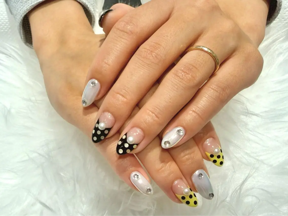ネイル 🦋MARIPOSA 戸塚店💅のネイルデザイン