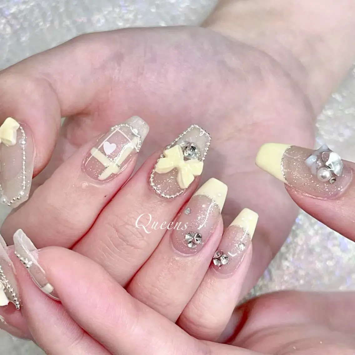 ネイル ハンドネイル Queens 新宿本店のネイルデザイン