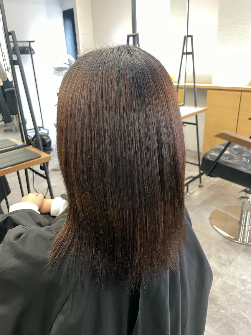 セミロング 谷口 優希のヘアスタイル