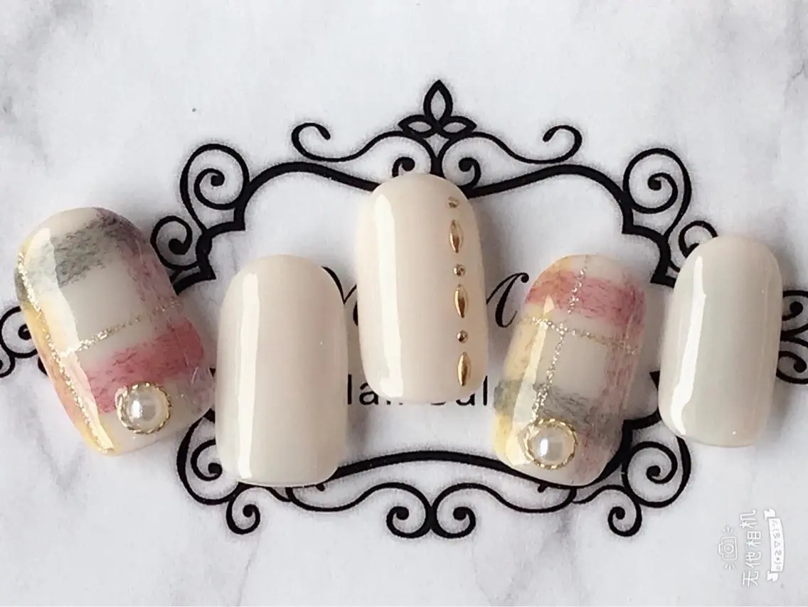 ネイル MOMO nailのネイルデザイン