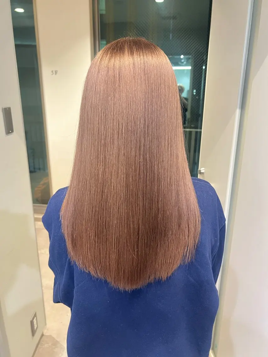 セミロング カラー ベージュカラー 透明感カラー ココアベージュ ハイトーンカラー ミルクティーベージュ ヘアカラー トリートメント 原宿/ブリーチ特化/ RYUTOのヘアスタイル