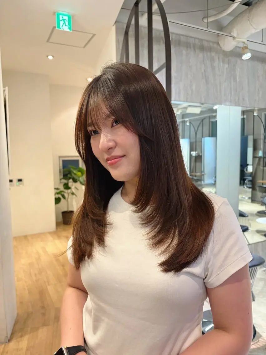 セミロング 縮毛矯正 ベージュ🤎/韓国風 ヘア🇰🇷/さくらのヘアスタイル