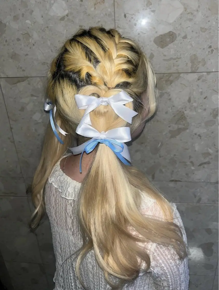 ヘアアレンジ みはね🎀໒꒱ アイドルヘアのヘアスタイル