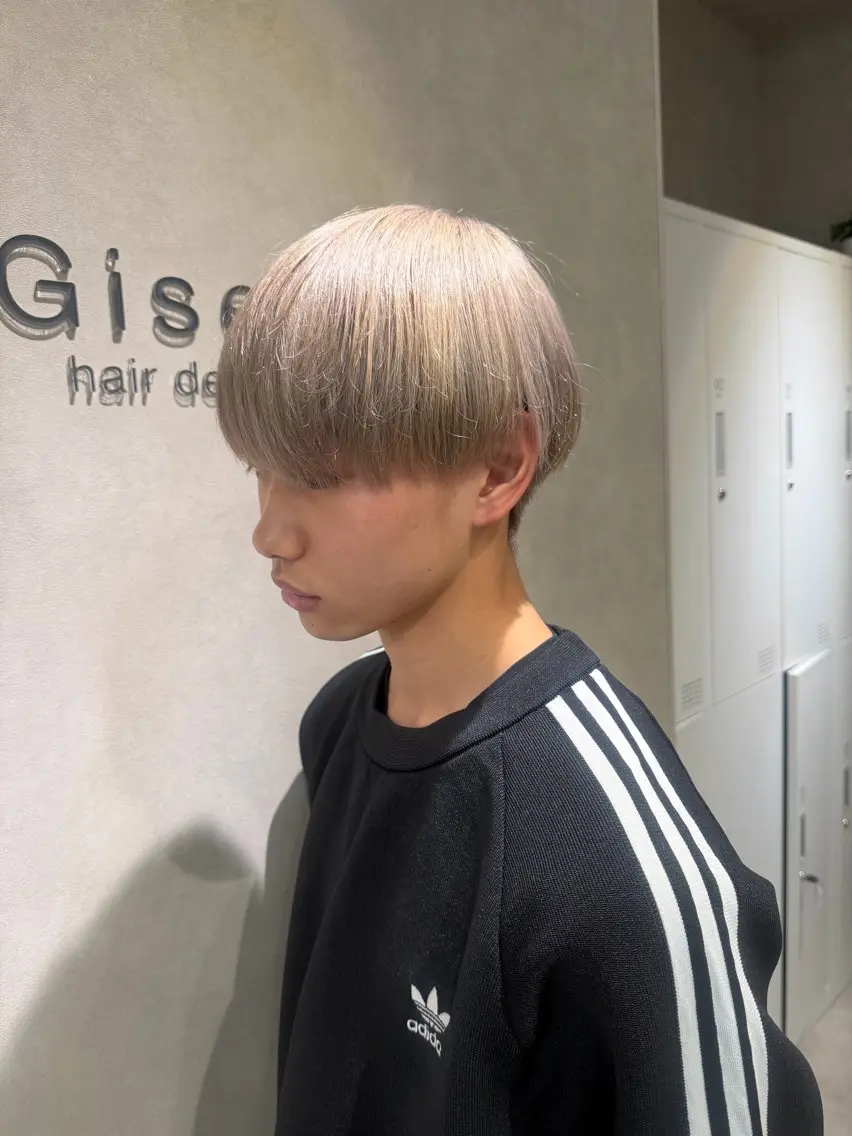 カラー メンズ ベージュカラー ホワイトベージュ ヘアカラー トリートメント 田代 祐太のヘアスタイル