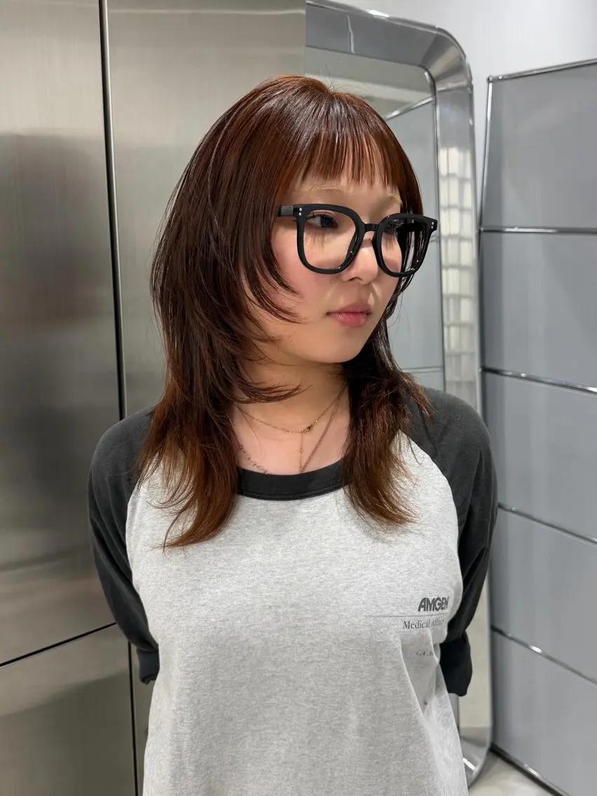 ミディアム カラー ブリーチ ブラウンカラー ブリーチなしカラー オレンジ オレンジブラウン カット ヘアカラー トリートメント 天神/大名 ハイトーン/エクステのヘアスタイル