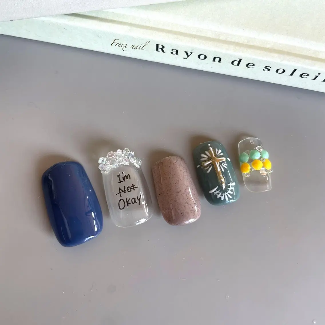 ネイル ハンドネイル ハンドケア freex nail /ニュアンス/個性派のネイルデザイン