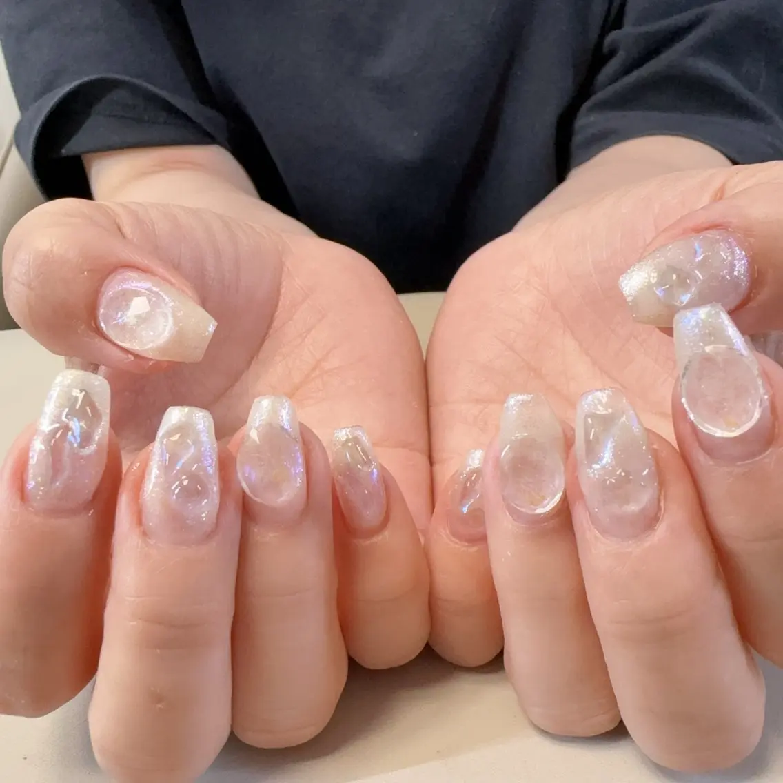 ネイル アートネイル オーロラネイル ジェルネイル ガーリー キラキラネイル ハンドネイル Rika Nail salon 1のネイルデザイン