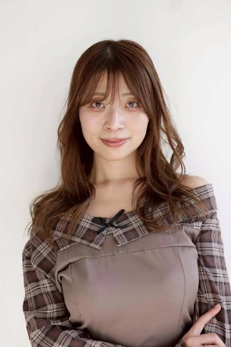 カラー 束感まつぱ🫧 なつき🫧のヘアスタイル