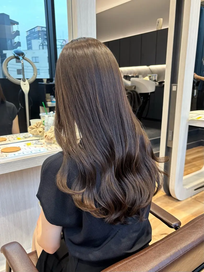 【🌸5月平日限定⭐︎特別価格🌸✨】カット+アディクシーカラー+Aujua 4step(内部補修)トリートメント🌟の写真
