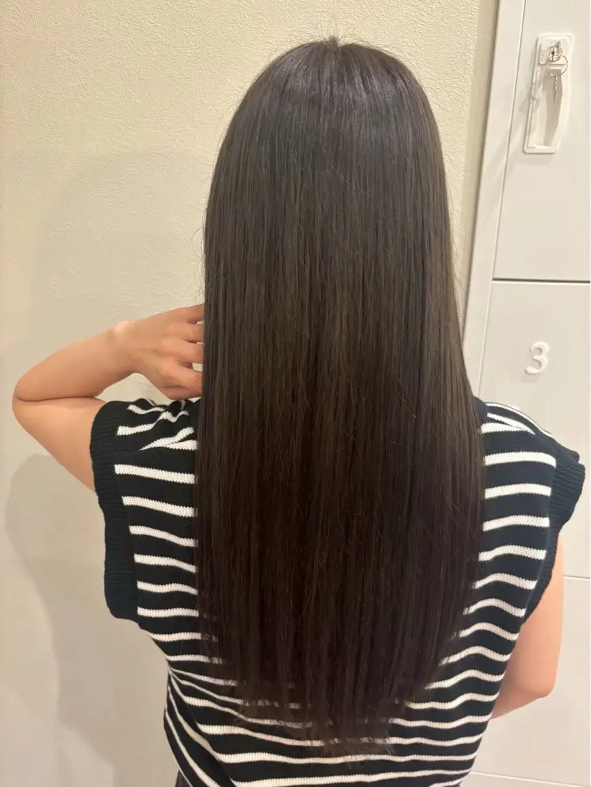 ロング カット ヘアカラー トリートメント 大船🌴似合セカ ット艶カラー持田樹のヘアスタイル