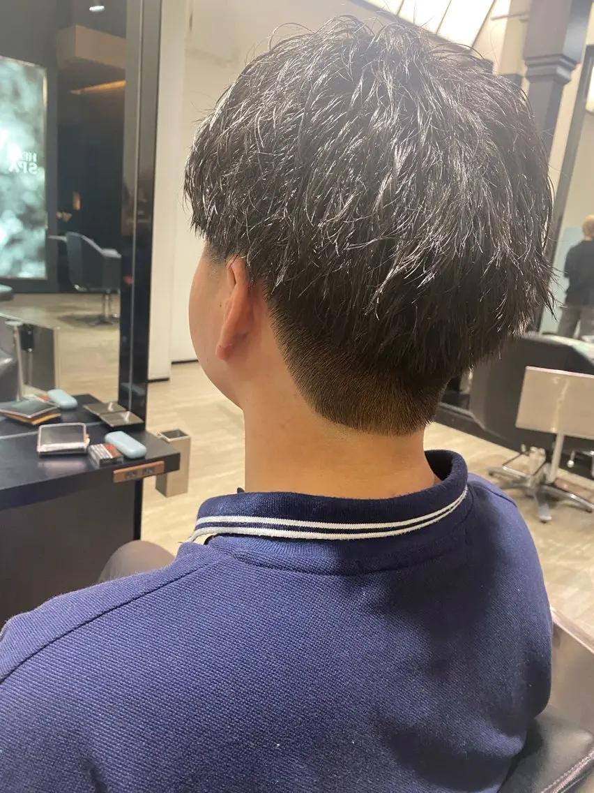 「メンズ限定」⚠️カット+眉カット+高級シャワーで頭皮を綺麗にの写真
