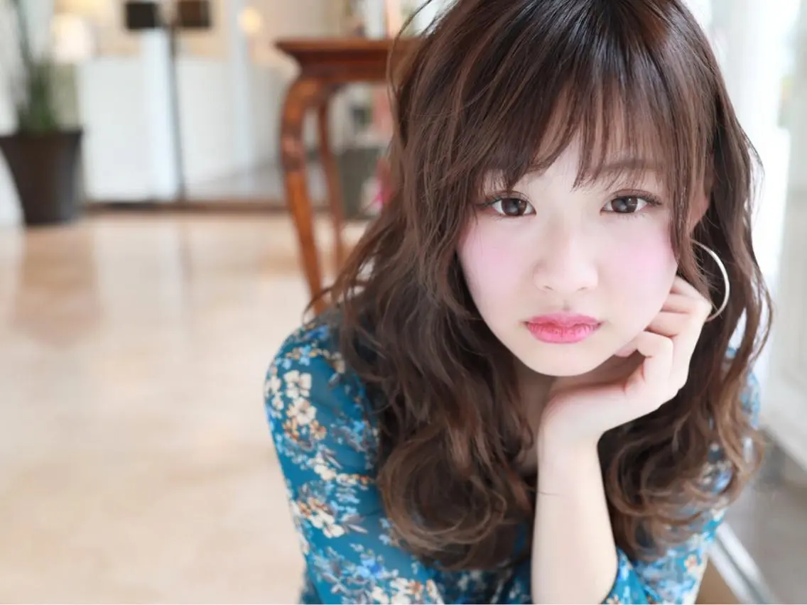 セミロング カラー パーマ 透明感カラー トリートメント カット ヘアカラー トリートメント 近藤 和輝のヘアスタイル