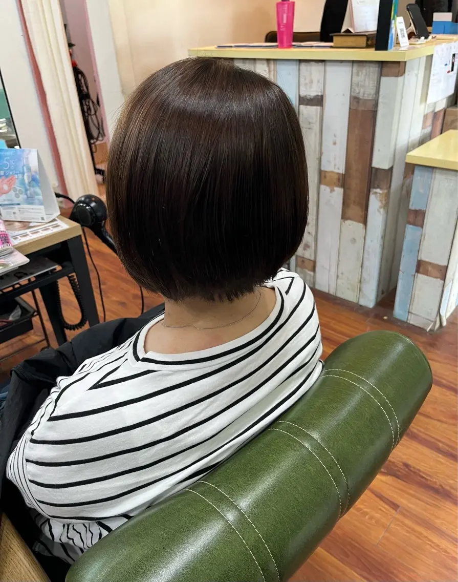 ショート カラー ブラウンカラー ヘアカラー 臼井 いづみのヘアスタイル