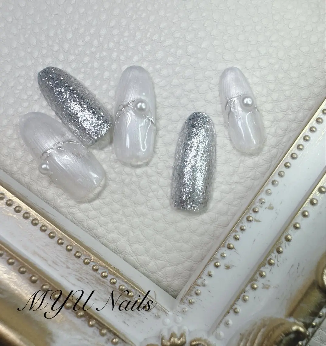ネイル フラッシュネイル ジェルネイル ラメ(グリッター) 持ち込み ニュアンスネイル ニュアンスネイル🌈 MYU Nailsのネイルデザイン