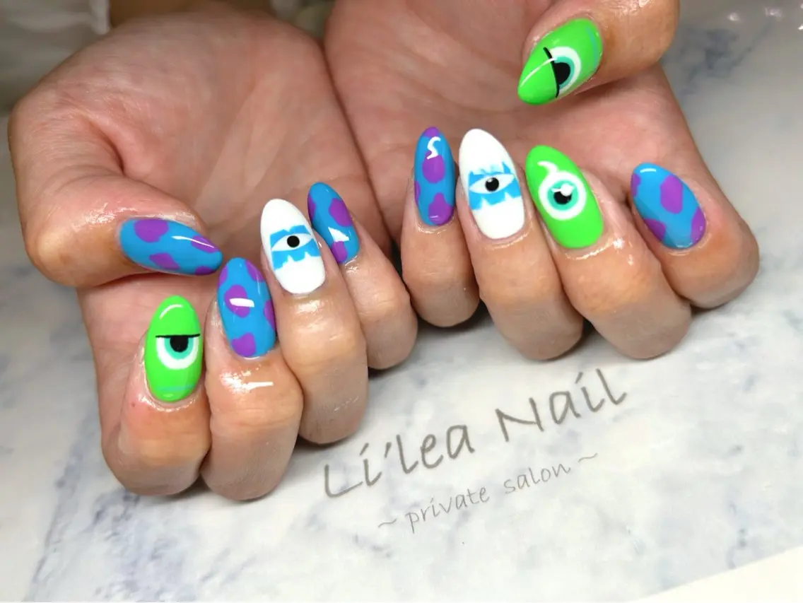 ネイル ハンドネイル Li'leaNail AINAのネイルデザイン