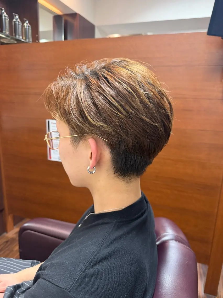 ショート メンズ 糸山 仁のヘアスタイル