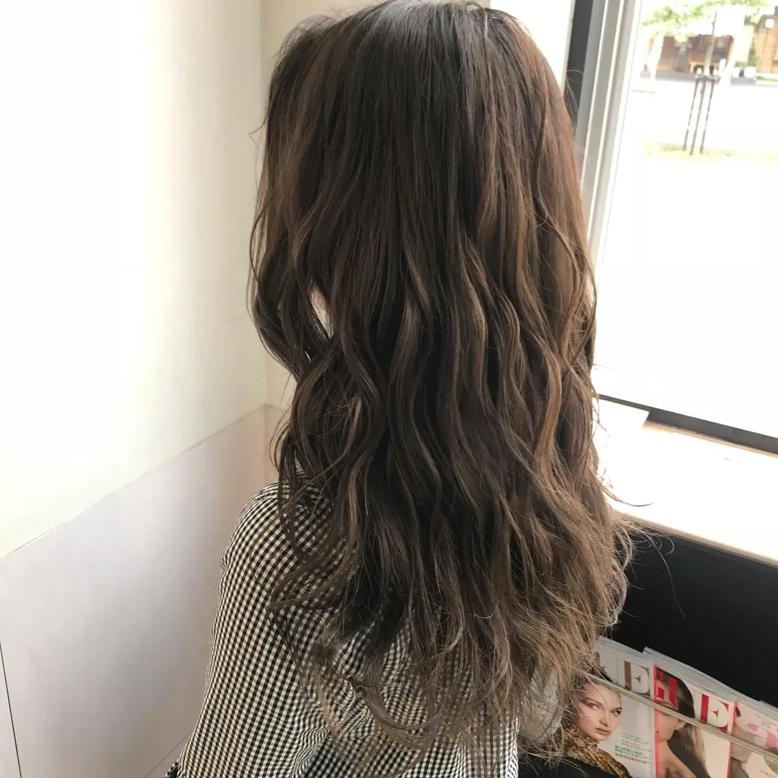 ロング カラー ベージュカラー カット ヘアカラー Oopsレイヤー 加藤澄都のヘアスタイル