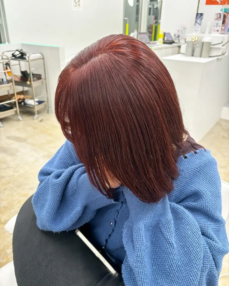 ショート カラー 工藤 璃乃 /ぱつっとボブのヘアスタイル