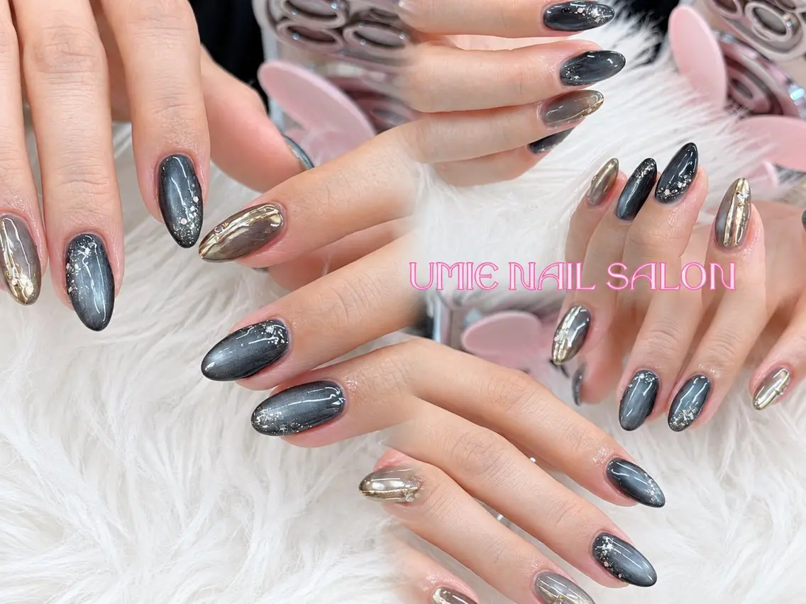 ネイル フットネイル フレンチネイル ジェルネイル ガラスフレンチ マグネットネイル ハンドネイル UMIE NAIL SALONのネイルデザイン