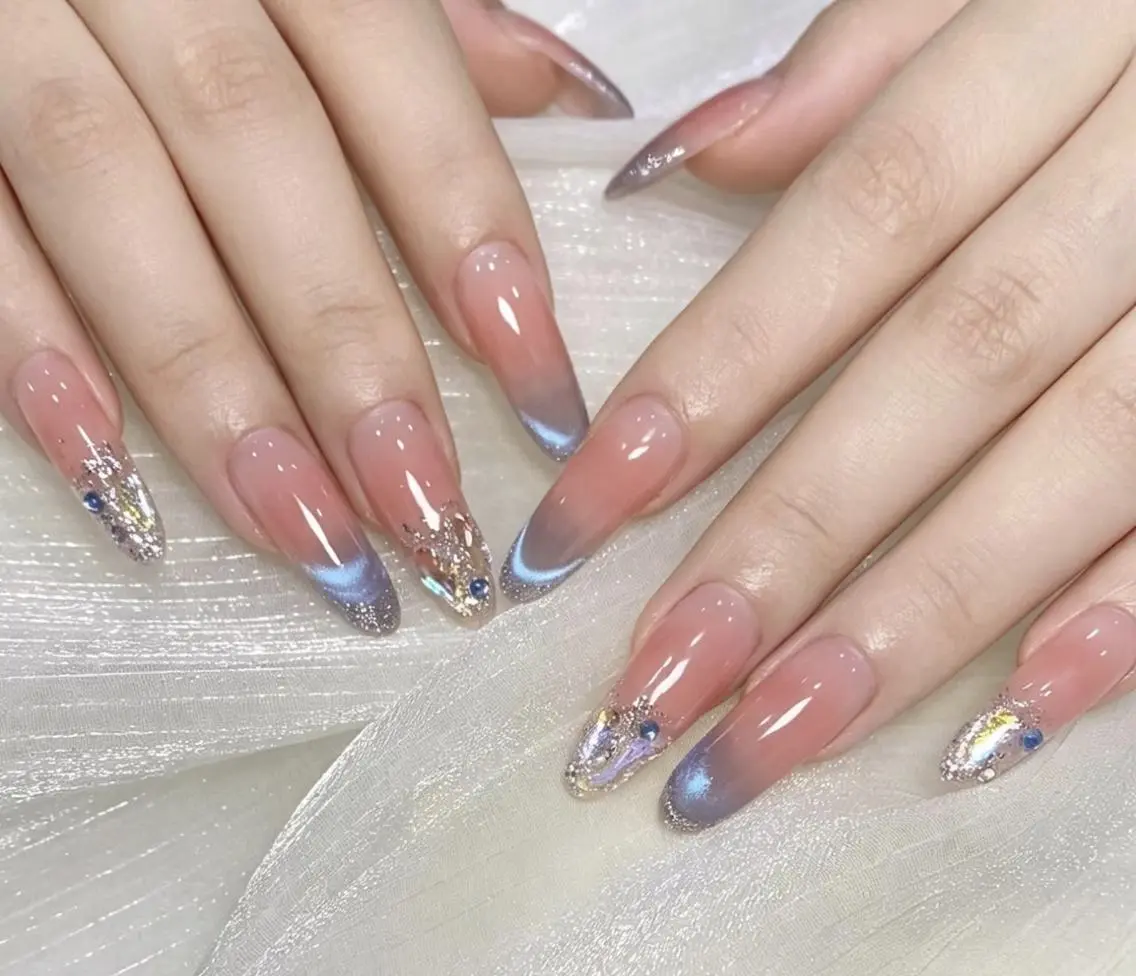 ネイル ハンドネイル エリ🫧 nail池袋東口のネイルデザイン