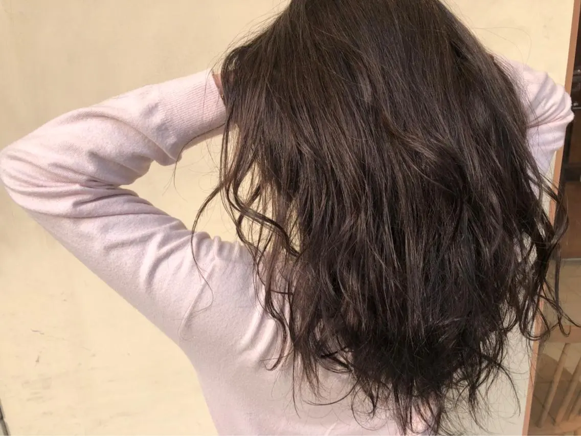 ミディアム カラー 透明感カラー ハイライトカラー ハイライト 艶髪育成サロン 京橋　shinのヘアスタイル