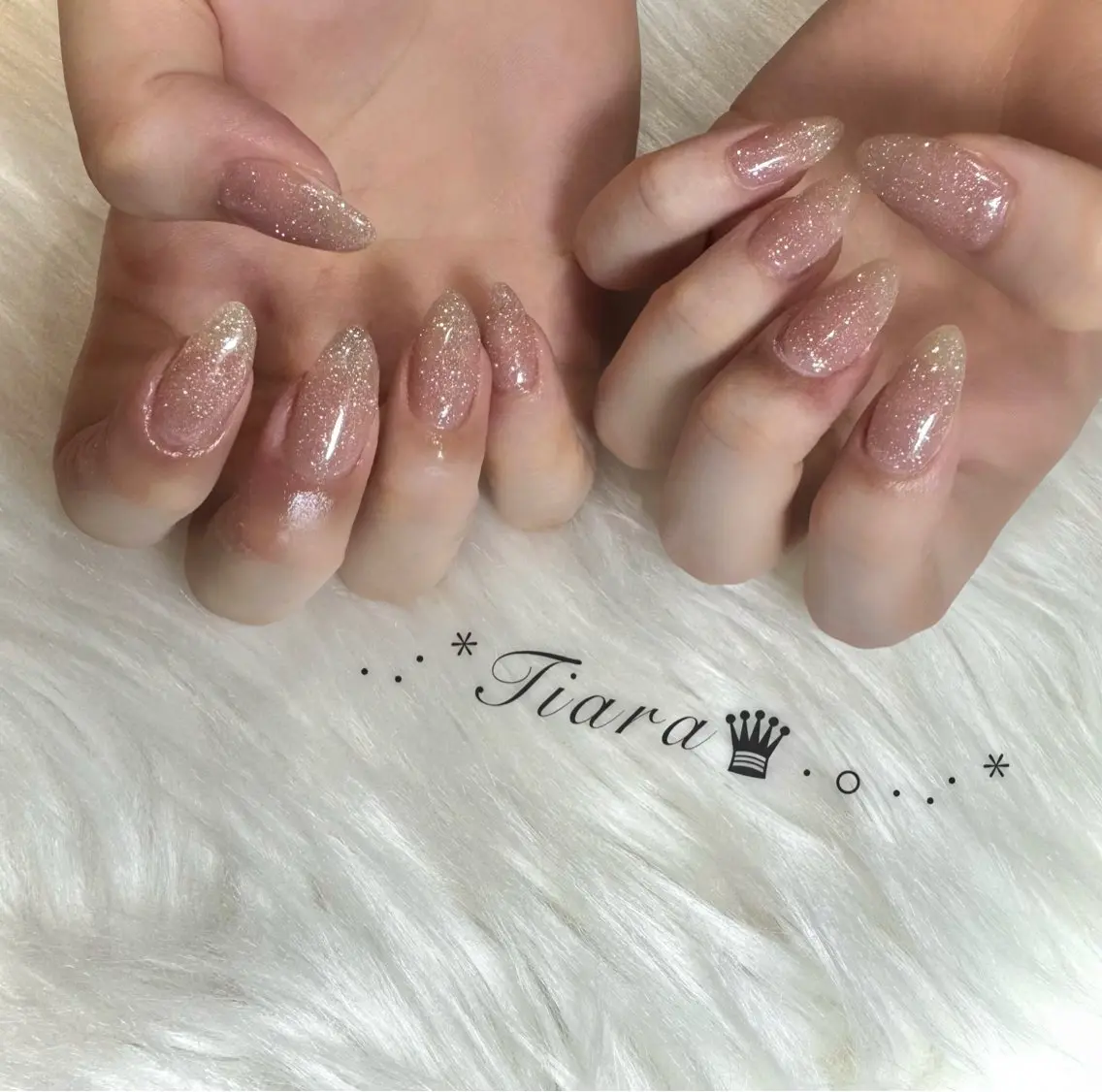 ネイル ハンドネイル Tiara♛ティアラ 磯田くるみのネイルデザイン