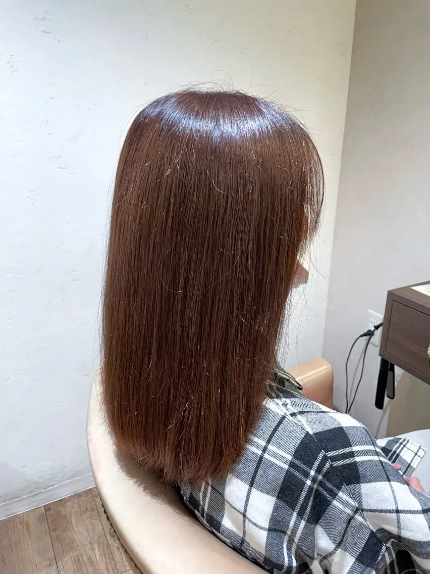 カラー Luccica / 輝hikaruのヘアスタイル