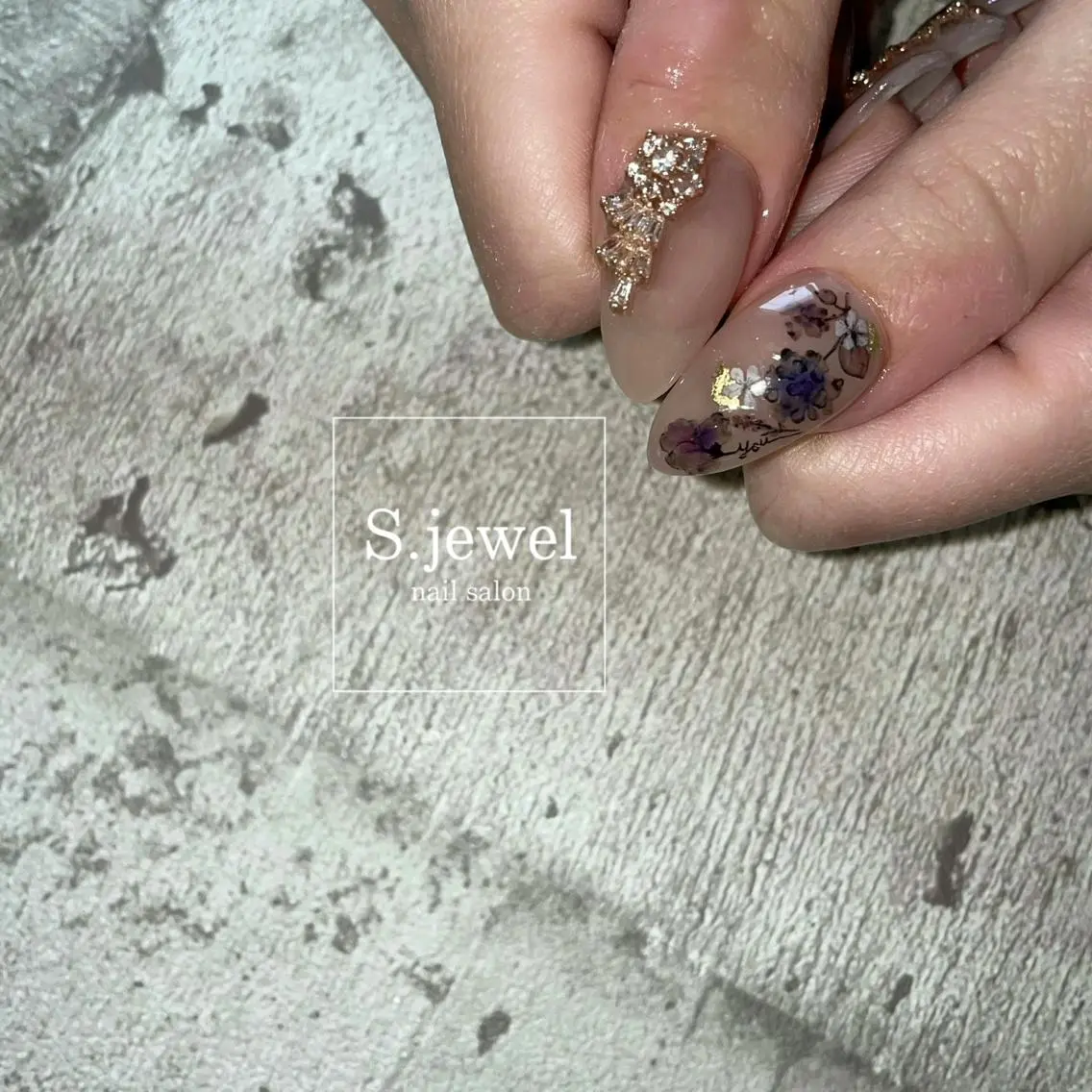 ネイル S. JEWELのネイルデザイン