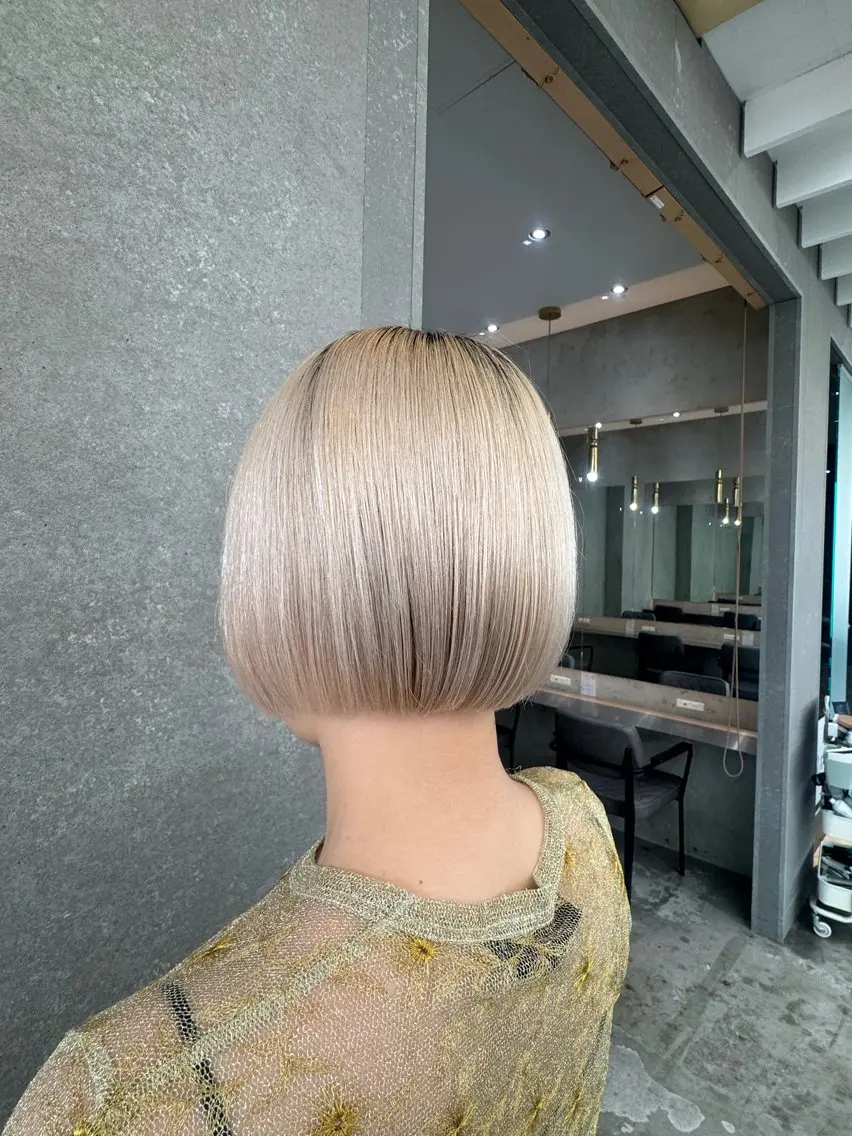 ボブ ミニボブ 透明感カラー颯空🎀のヘアスタイル
