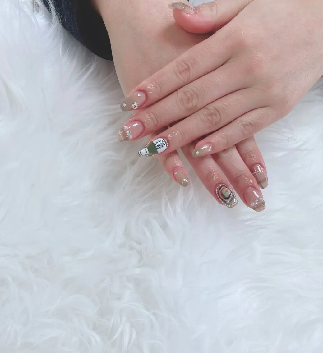 ネイル ESPOIR Ｎのネイルデザイン