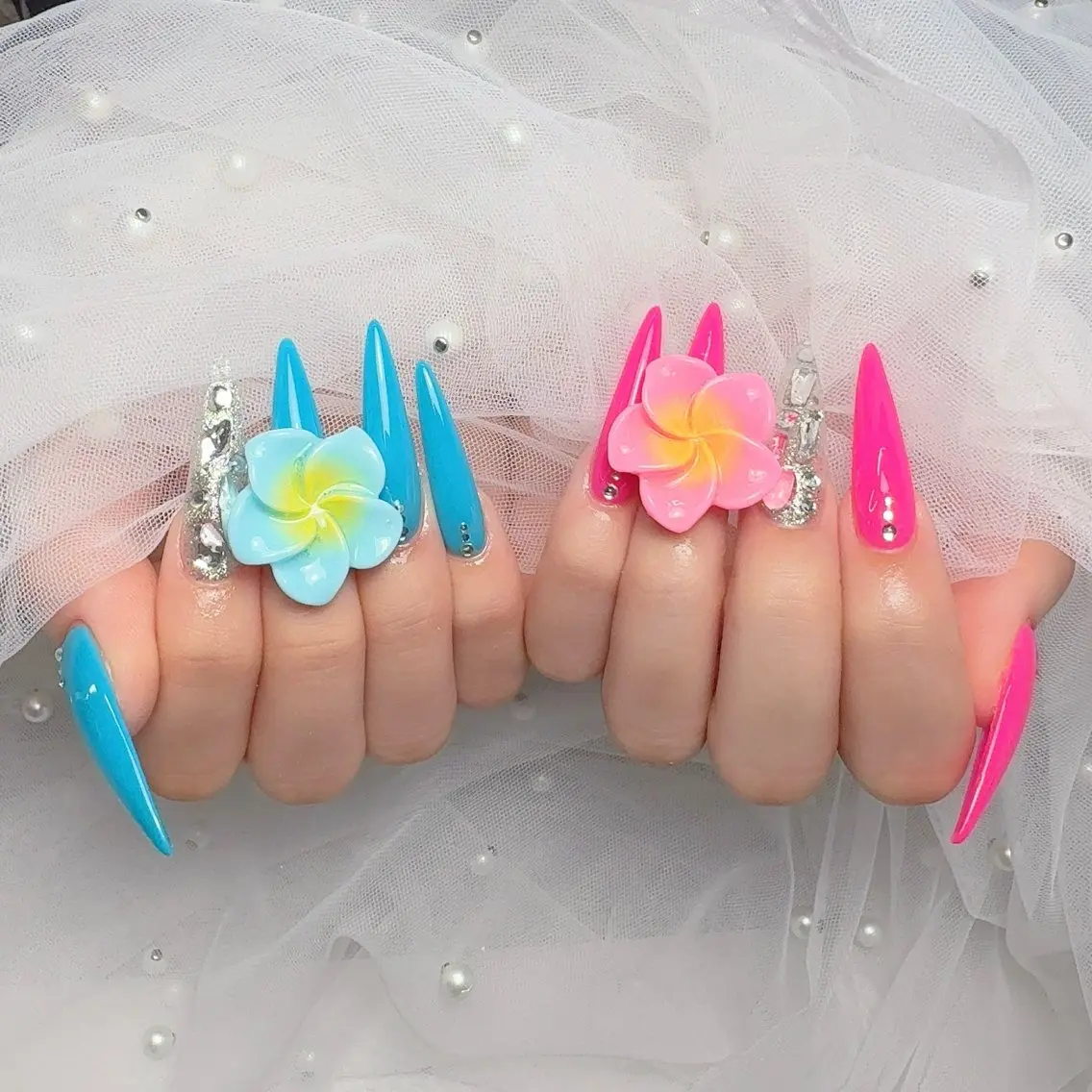 ネイル ENSalon 愛佳のネイルデザイン