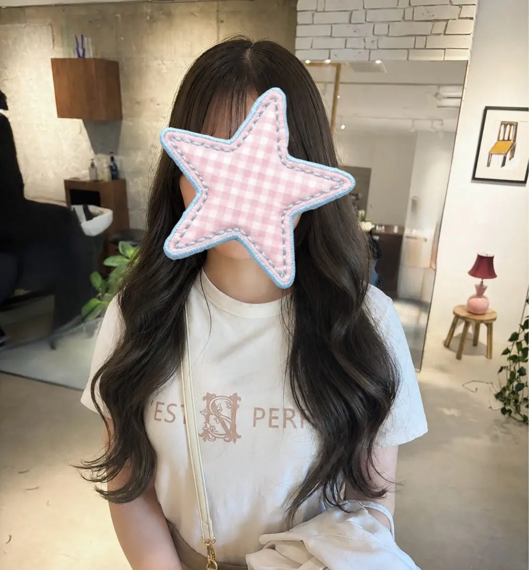 ロング カラー グレージュ オリーブグレージュ オリーブグレー mitsuki ⋆☽︎︎·̩͙のヘアスタイル