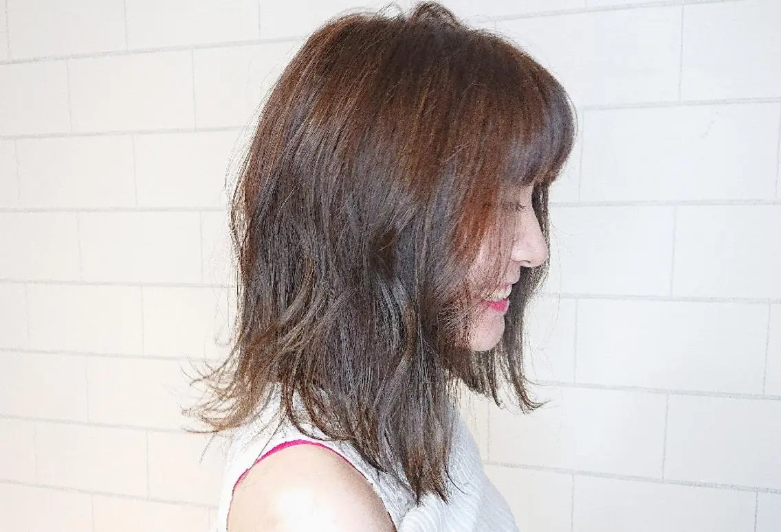 ミディアム カラー ✨技術講師.艶髪✨ ✂︎佐久間✂︎のヘアスタイル