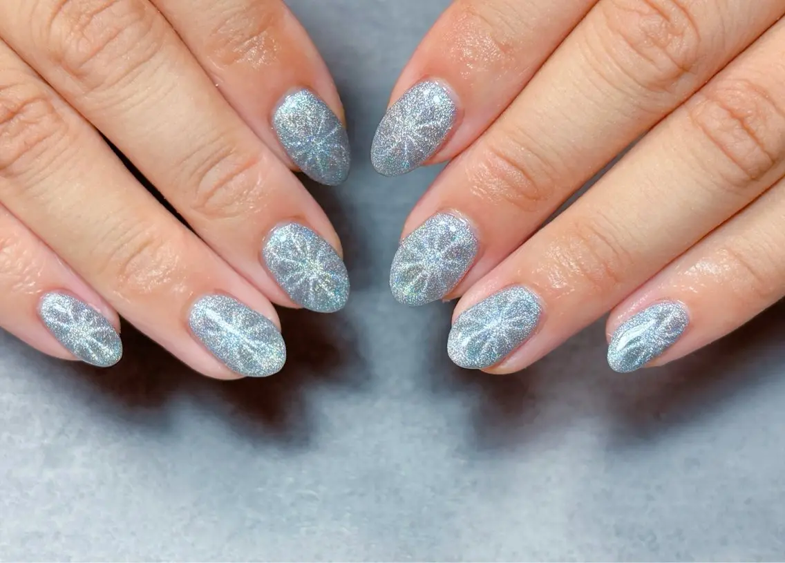ネイル 韓国ネイル マグネットネイル ニュアンスネイル 夏ネイル ハンドネイル ハンドケア ゆ か_Nails💫のネイルデザイン