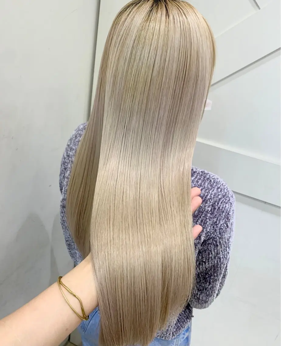 ロング トリートメント 横浜パーマ🌐ボブ✨ 暖色カラーもえかのヘアスタイル