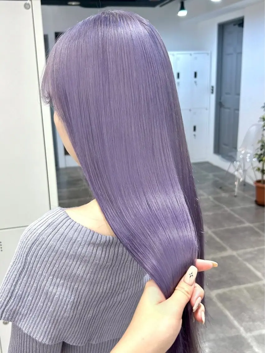 【期間限定💖】ケアブリーチ➕カラー➕ダメージ補修トリートメント¥12,200~の写真