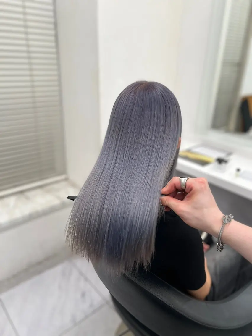 ロング カラー ヘアアレンジ カット ヘアカラー トリートメント ヘッドスパ ヘアセット 💍透明感×韓流ハイ トーン💍RYUTAのヘアスタイル