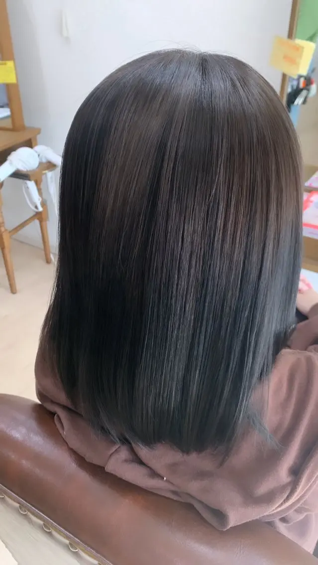 ミディアム カラー ブリーチ トリートメント 髪質改善𖧷美髪𖧷 ayakaのヘアスタイル