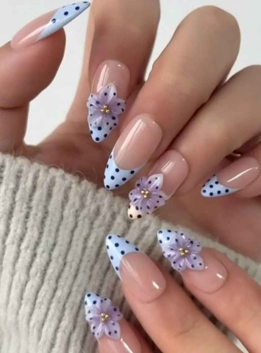 ネイル フラッシュネイル フレンチネイル グラデーション キラキラネイル 韓国ネイル ハンドネイル Hy nailsのネイルデザイン