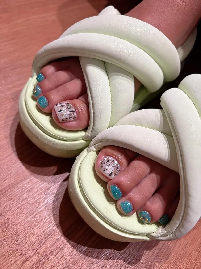 ネイル フットネイル Nail Loive /Reikaのネイルデザイン