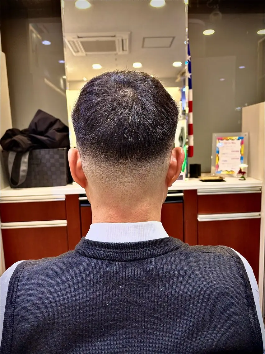 ショート カット 中山 嵩琉のヘアスタイル