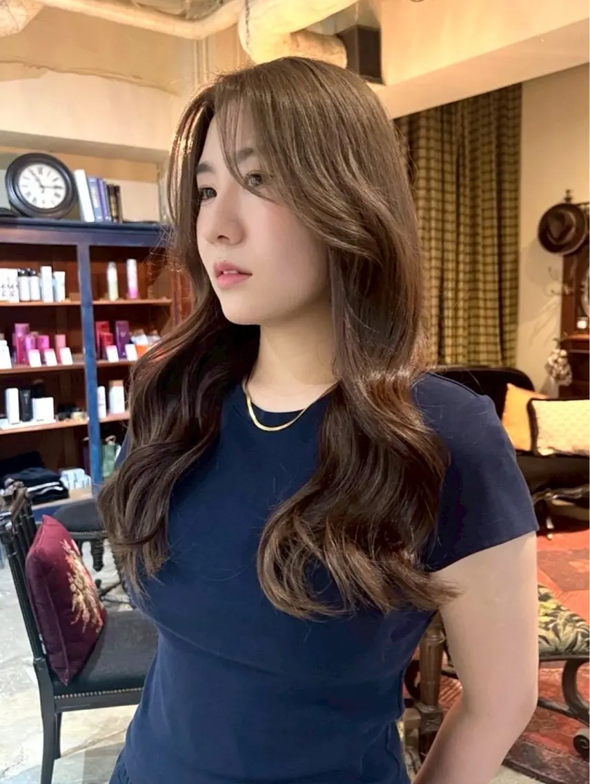 ロング カラー カット ヘアカラー ⭐︎エリカ⭐︎カット モデル募集中🪽のヘアスタイル