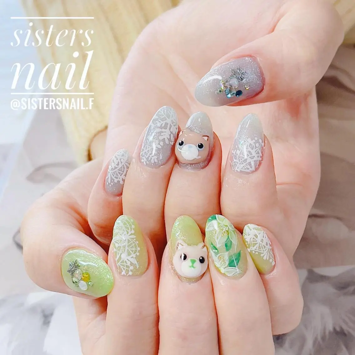 ネイル アートネイル キラキラネイル 冬ネイル sisters nail.fのネイルデザイン