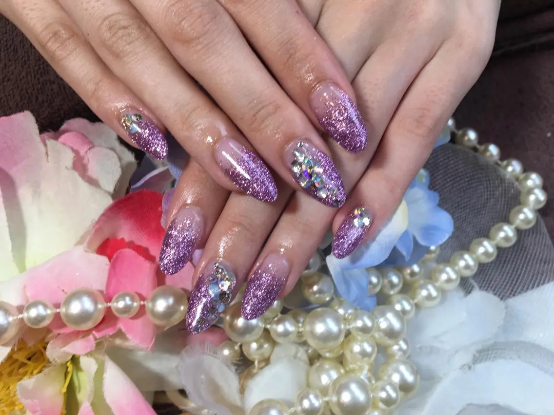 ネイル ラメ(グリッター) ラメグラデーション スカルプネイル sugar plum 【スカルプ人気店】のネイルデザイン