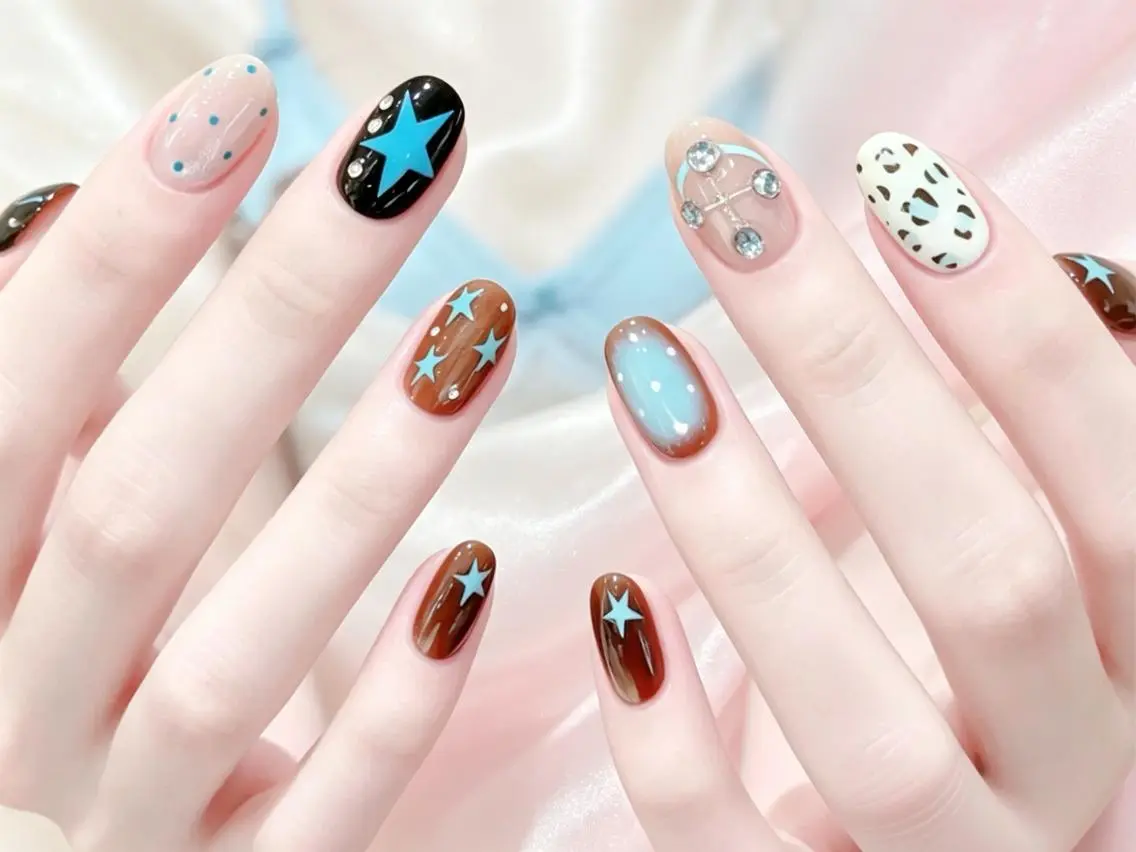 ネイル メンズ オーロラネイル チークネイル 長さ出し フットネイル フレンチネイル ハンドネイル ハンドケア NEW NAIL💞 Ka Kaのネイルデザイン