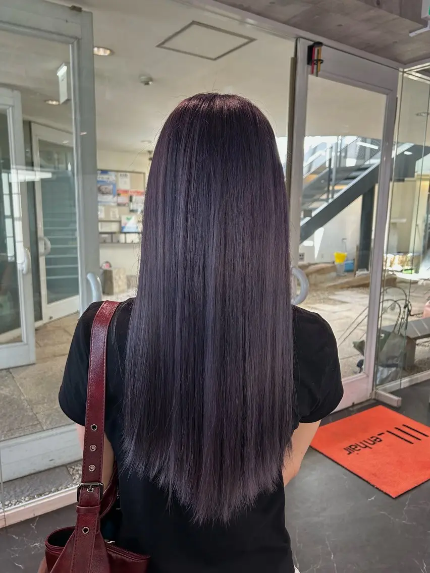 ロング ヘアカラー 寺澤 歩佳のヘアスタイル