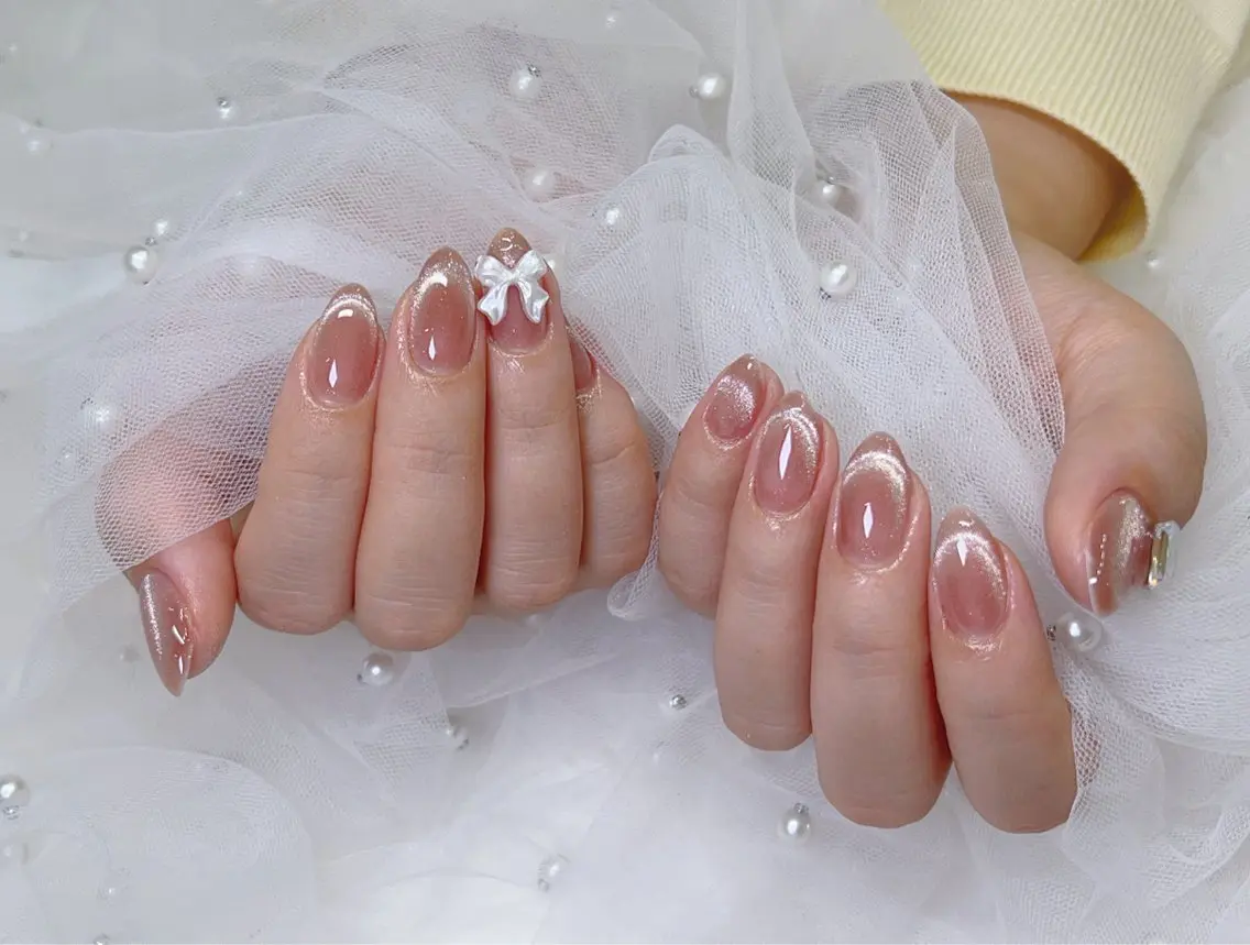 ネイル フレンチネイル マグネットネイル マグネットフレンチ ハンドネイル Nail salon CELEBRAILのネイルデザイン