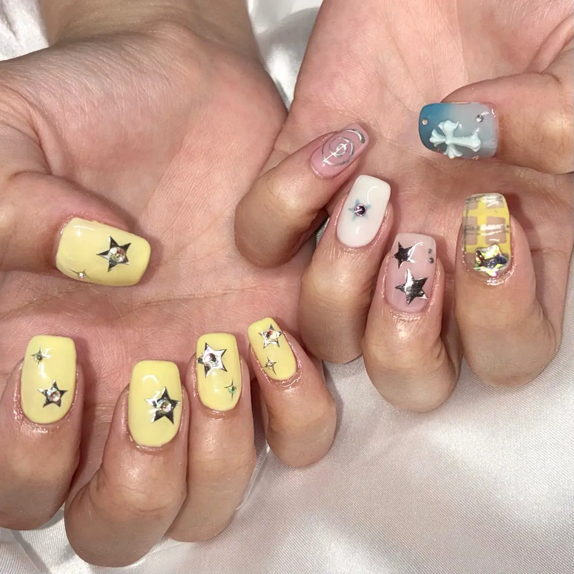 ネイル ハンドネイル Nail ヌシん家 AKANEのネイルデザイン