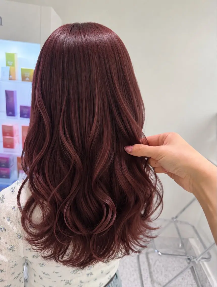 ミディアム パーマ ヘアアレンジ メンズ キッズ カット ヘアカラー トリートメント 透明感カラー/ 新潟万代/池野里衣のヘアスタイル